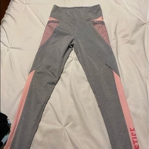 Super cute grey and pink justice leggings!